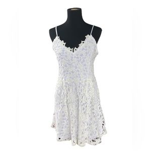 NWT Rue21 Off-White/White Crochet Overlay Dress Sz L